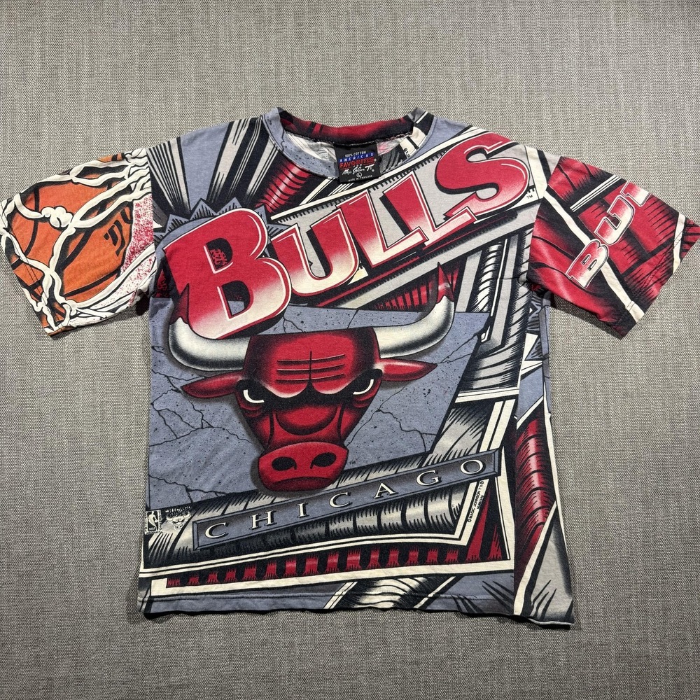 Vintage Chicago Bulls Shirt Youth Large NBA Basketball Magic Johnson T's 90s AoP